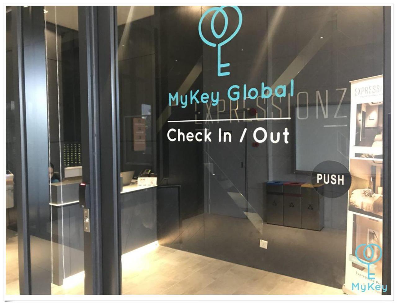 Expressionz Professional Suites By Mykey Kuala Lumpur Zewnętrze zdjęcie MyKey Global Check-in/Check-out