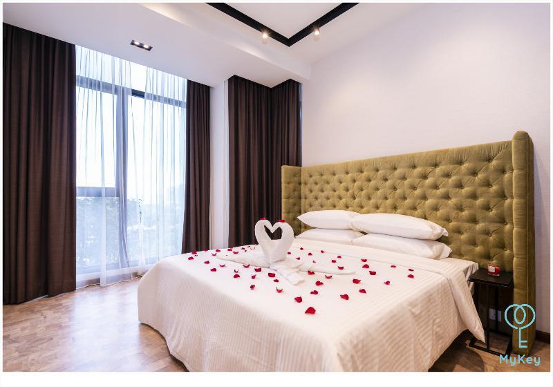 Expressionz Professional Suites By Mykey Kuala Lumpur Zewnętrze zdjęcie Deluxe Suite