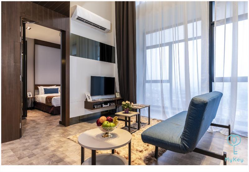 Expressionz Professional Suites By Mykey Kuala Lumpur Zewnętrze zdjęcie Deluxe Suite