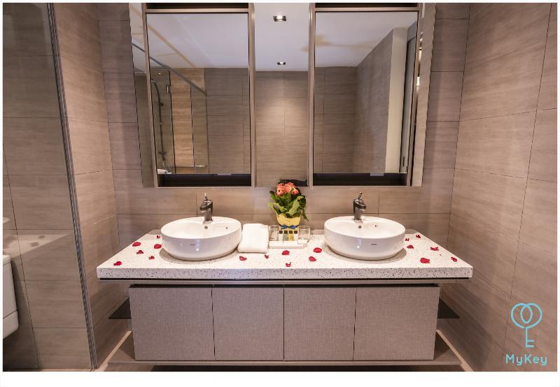 Expressionz Professional Suites By Mykey Kuala Lumpur Zewnętrze zdjęcie Bathroom